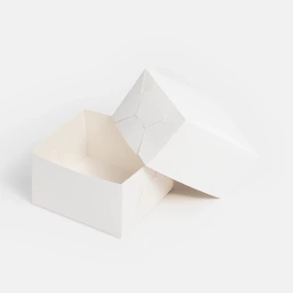 Bakelseforpackning 00 vit oppen image